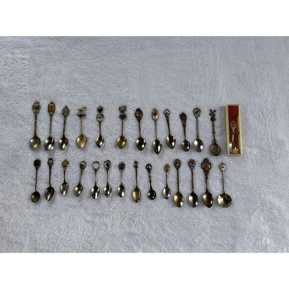 Vintage Other - Vintage Souvenir Mini Collector Spoons Lot of 27, States, Landmarks, Countries